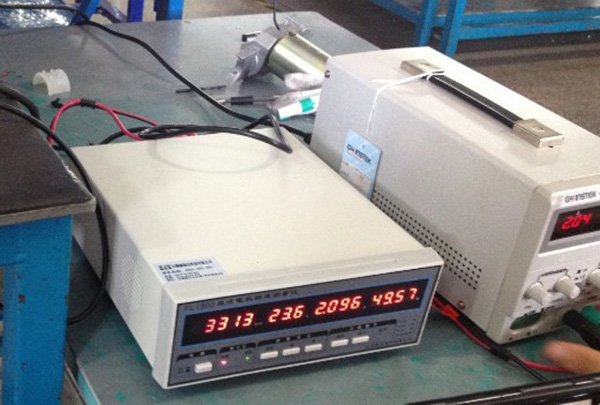 關(guān)于電機(jī)電壓和轉(zhuǎn)速的選擇方法 關(guān)于電機(jī)電壓和轉(zhuǎn)速的選擇方法